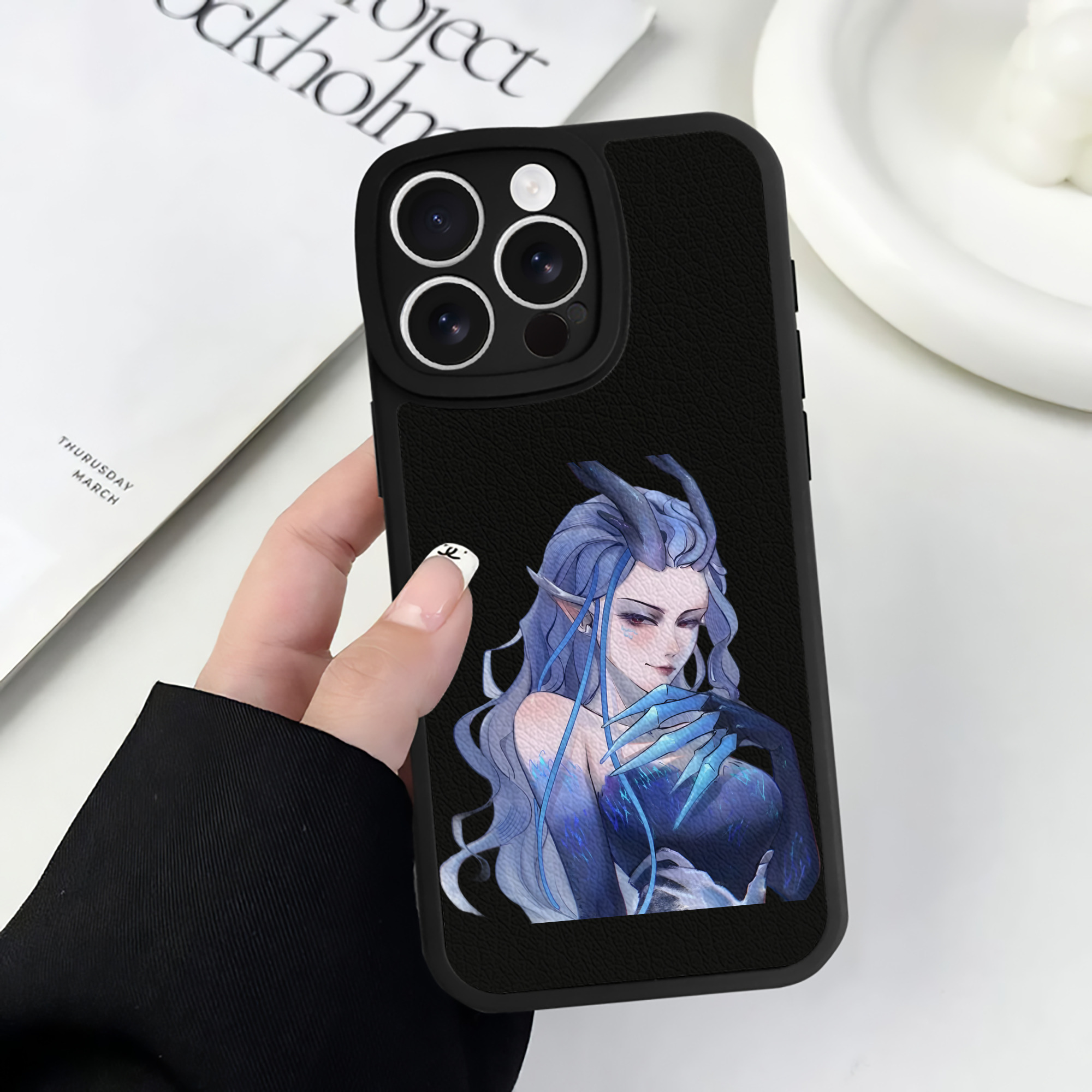 （画像用） Ne Zha 2 ナタ 魔童の大暴れ 【iPhone 16シリーズ対応】シリコンスマホケース（レザー調） 材質：シリコン